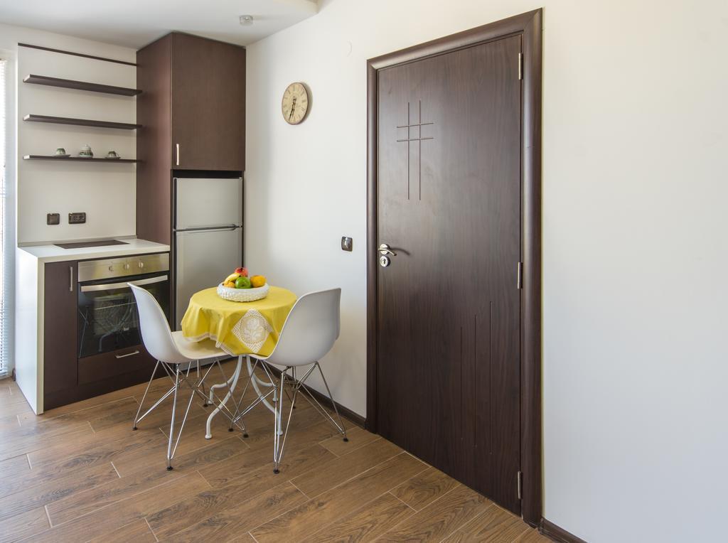 City Apartments La Casa Várna Kültér fotó